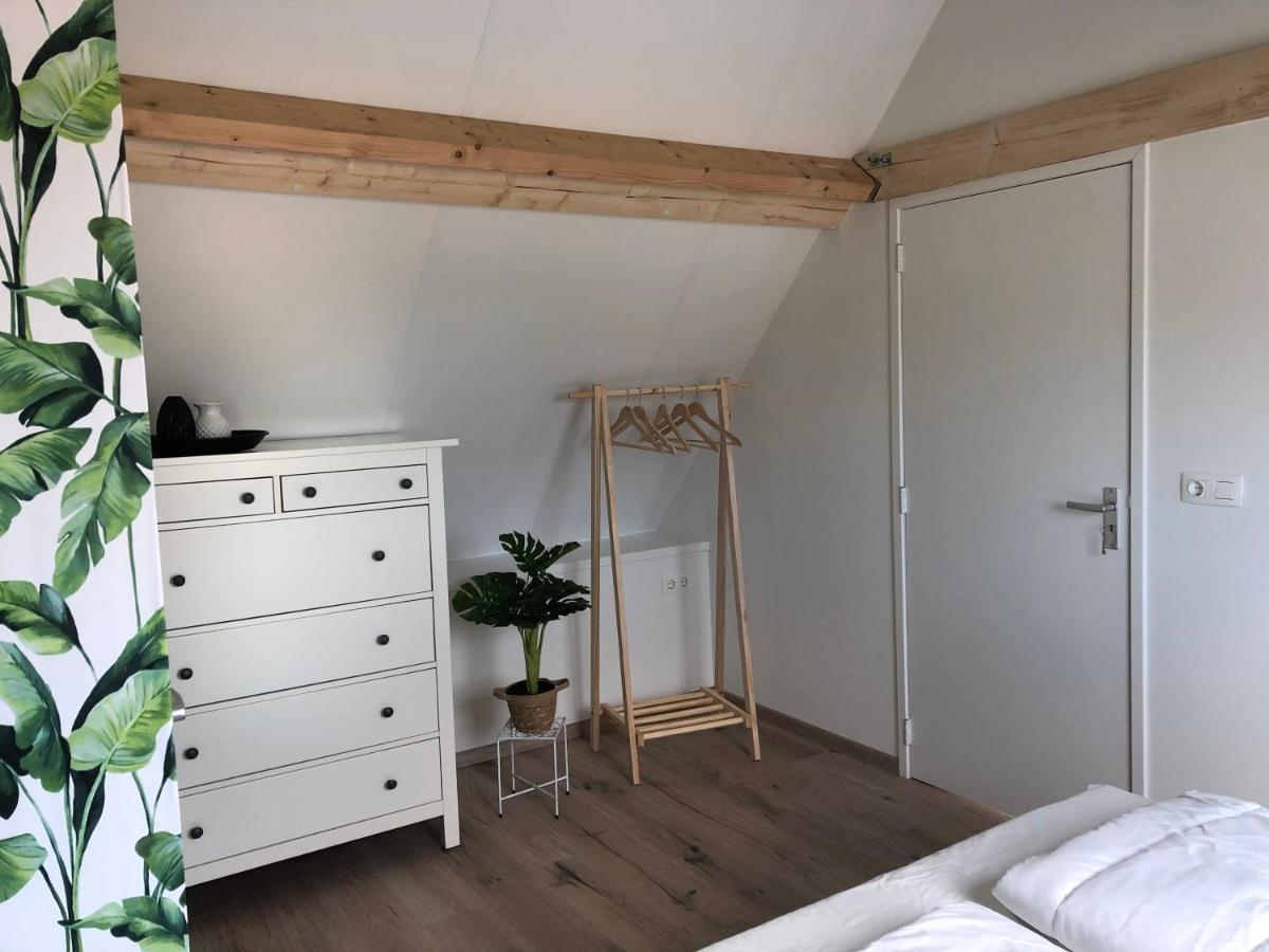 Huisje Op Den Diek Sint Kruis Esterno foto