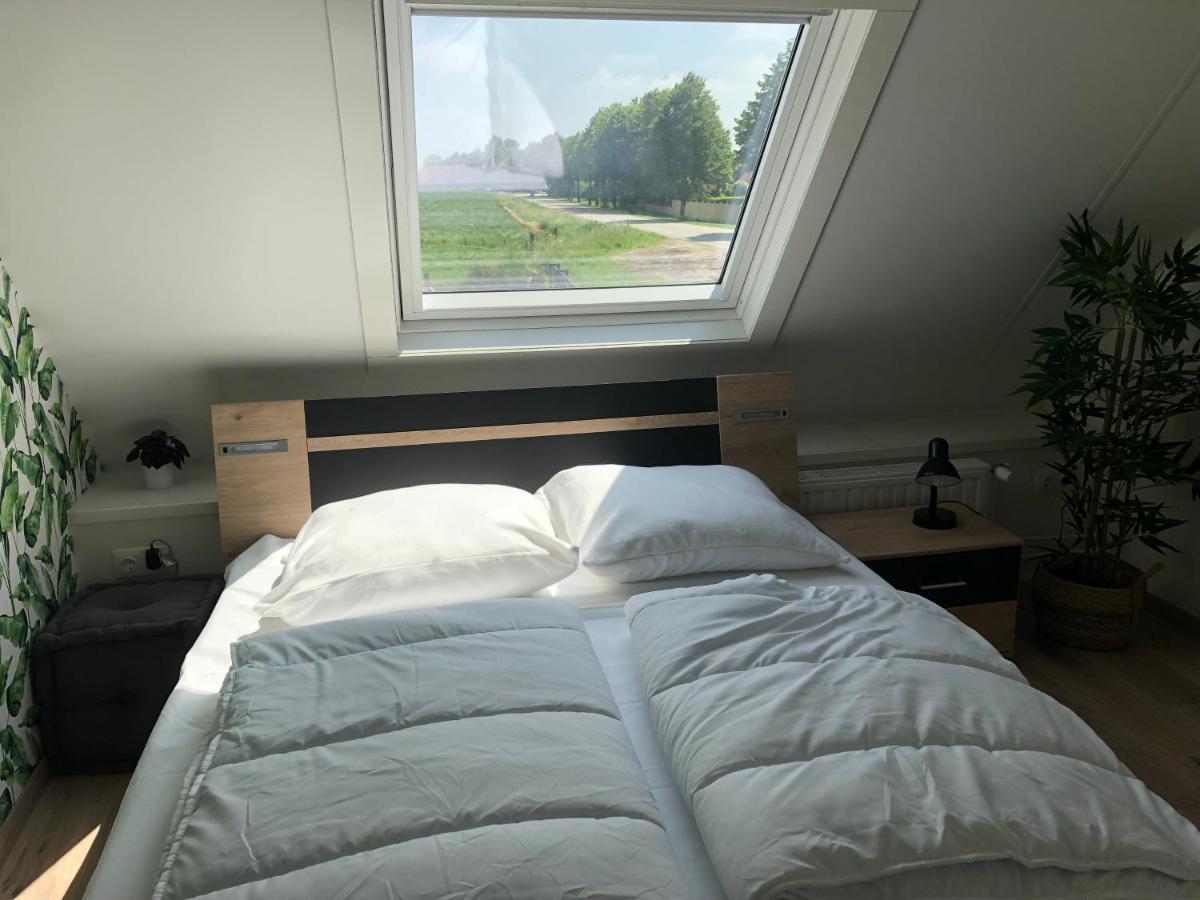 Huisje Op Den Diek Sint Kruis Esterno foto