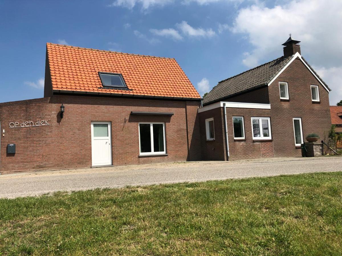 Huisje Op Den Diek Sint Kruis Esterno foto