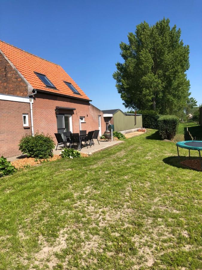 Huisje Op Den Diek Sint Kruis Esterno foto
